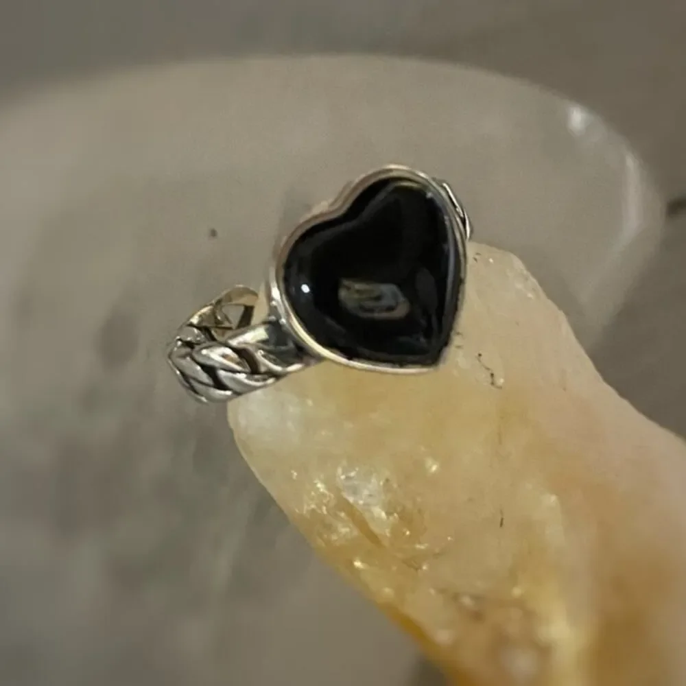 925 Sterling Silver Black Agate Heart Ring